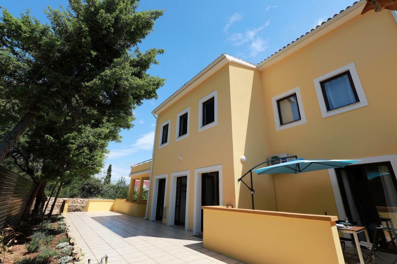 Apartments Galboka Nerezine Exterior photo